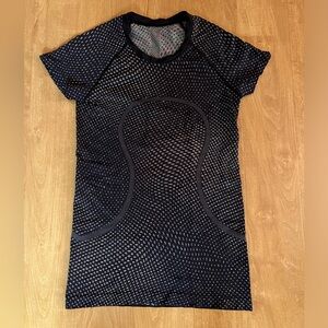Lululemon Swiftly Tech Short Sleeve Shirt 2.0 Jubilee Size 6 Black